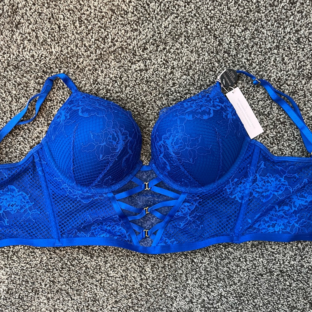 Victoria’s Secret bombshell corset 32c NWT